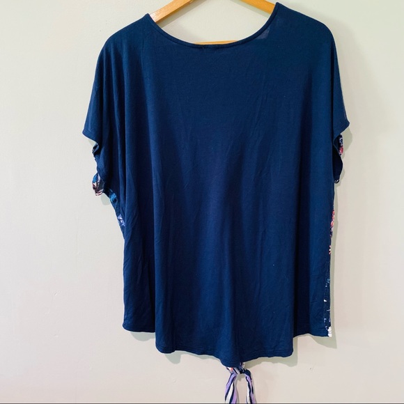 West Port Floral Top Plus Size 2X - Picture 6 of 7